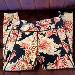 Athleta 7/8 Leggings